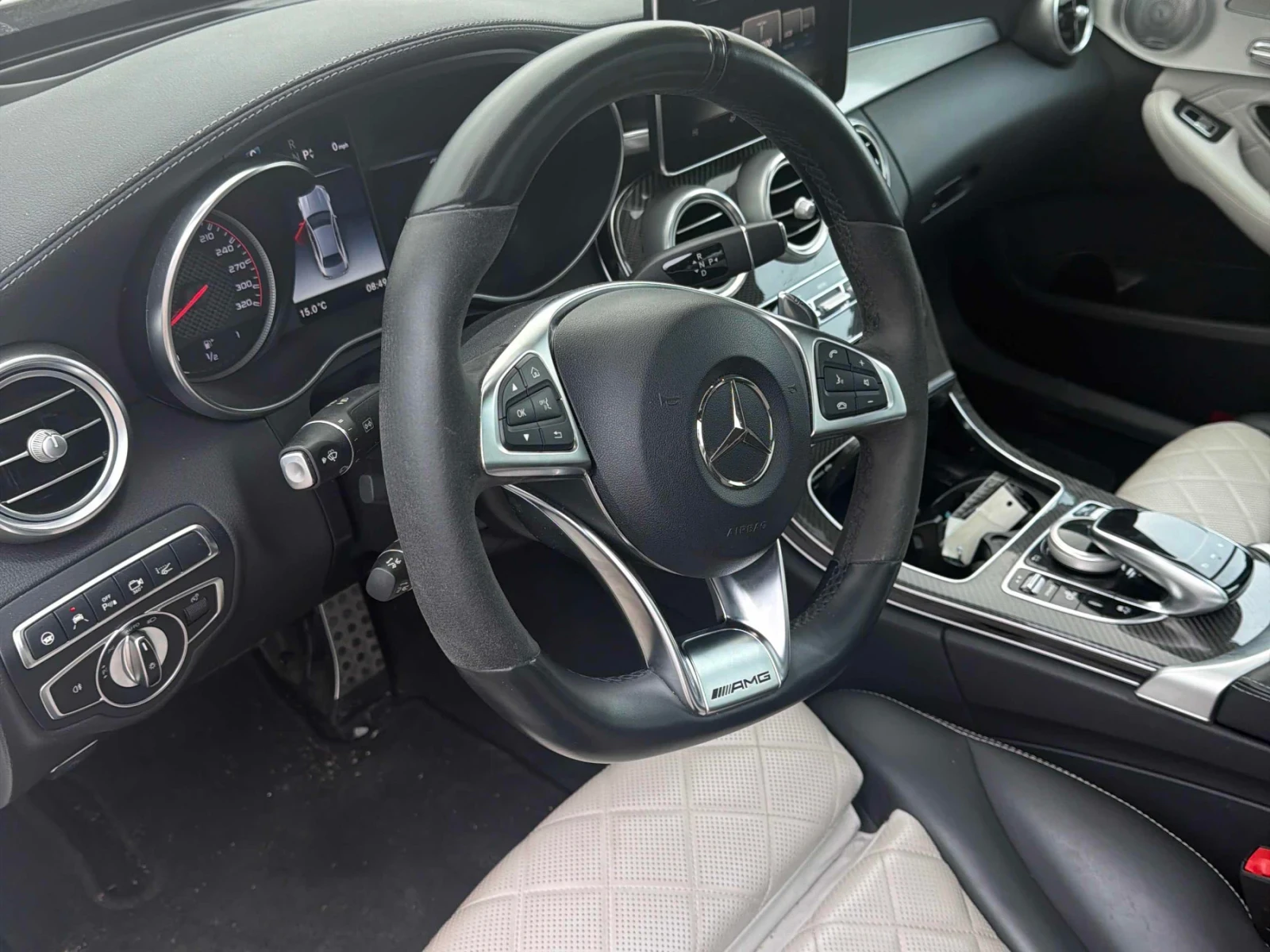 Mercedes-Benz C 63 AMG S * ДИСТРОНИК * ПОДГРЕВ * ПАНОРАМА * АВТОКРЕДИТ, снимка 6 - Автомобили и джипове - 54586949