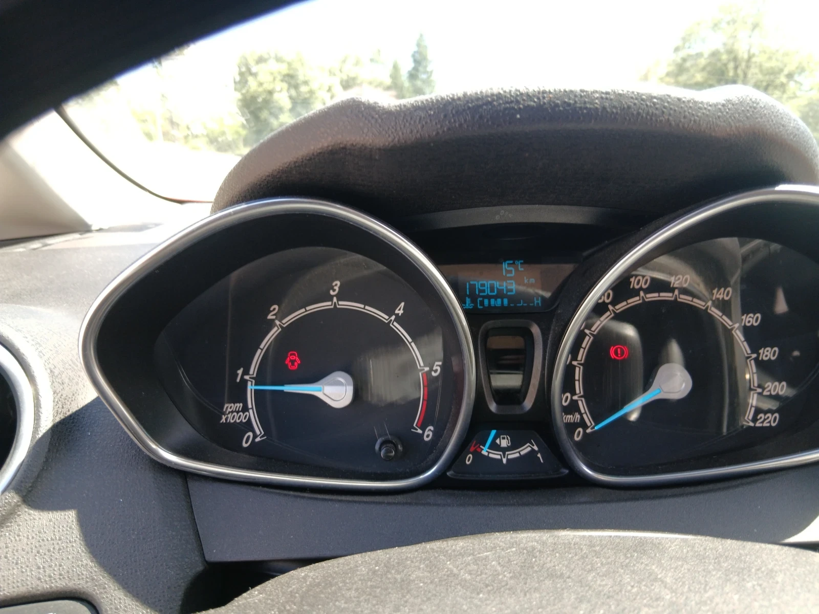Ford Fiesta, снимка 6 - Автомобили и джипове - 54712303