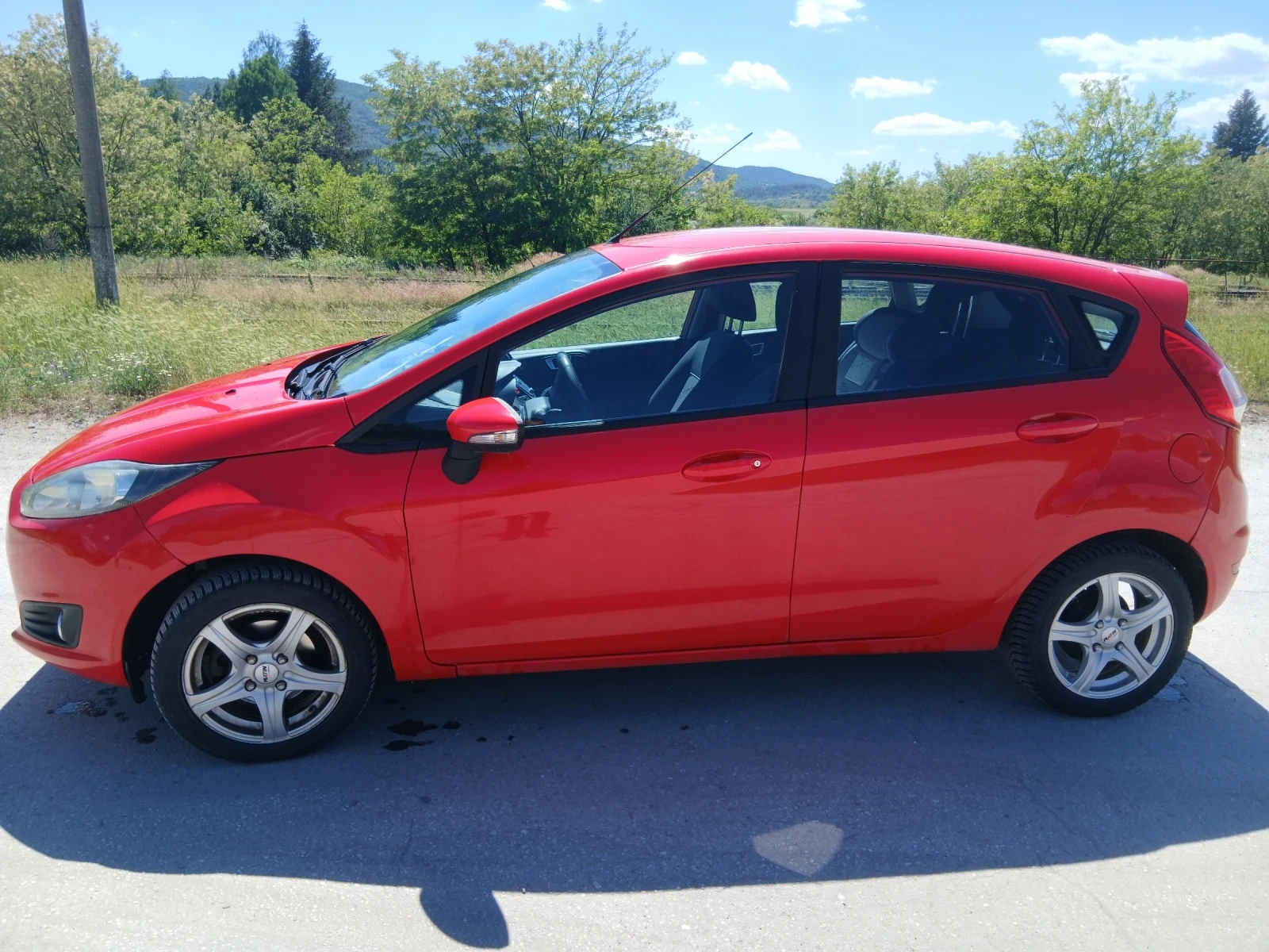 Ford Fiesta, снимка 2 - Автомобили и джипове - 54712303