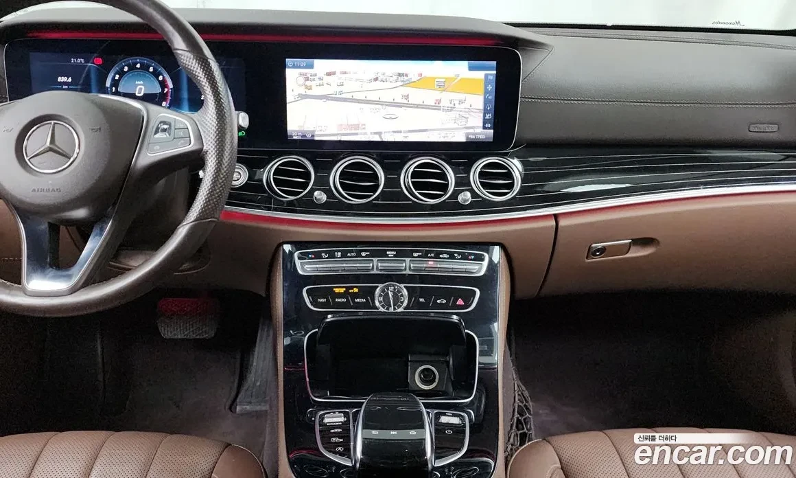 Mercedes-Benz E 400 4MATIC* Exclusive* FULLY LOADED* ���� ������*  | Mobile.bg � ����������� 12