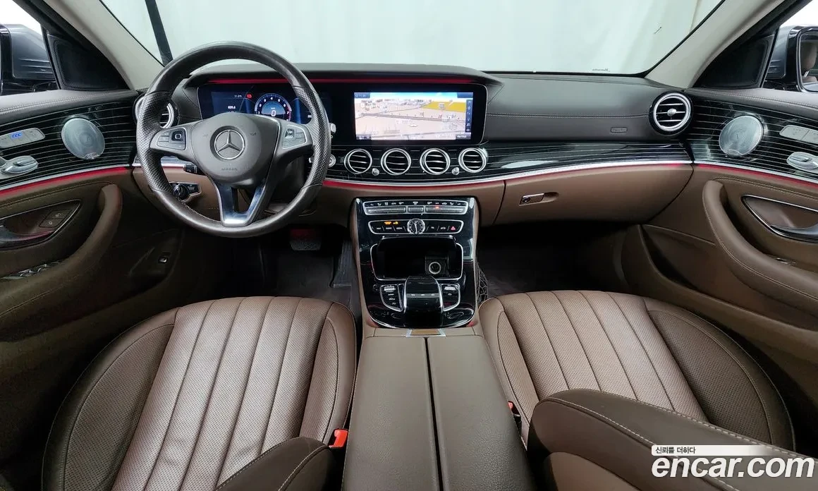 Mercedes-Benz E 400 4MATIC* Exclusive* FULLY LOADED* ���� ������*  | Mobile.bg � ����������� 6