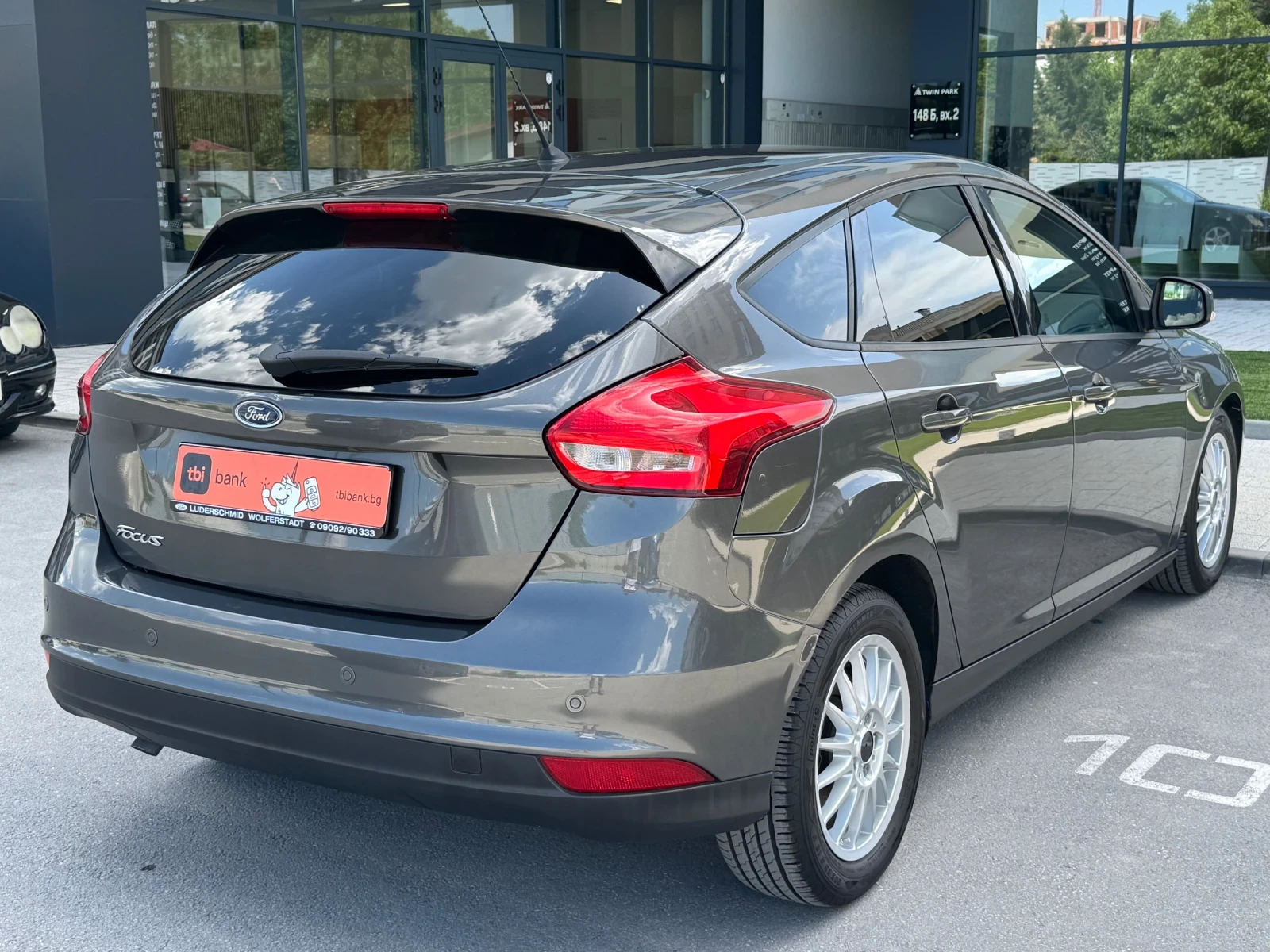 Ford Focus 1.5 TDCi Titanium Business   Facelift 2015* EURO 6, снимка 6 - Автомобили и джипове - 54736969