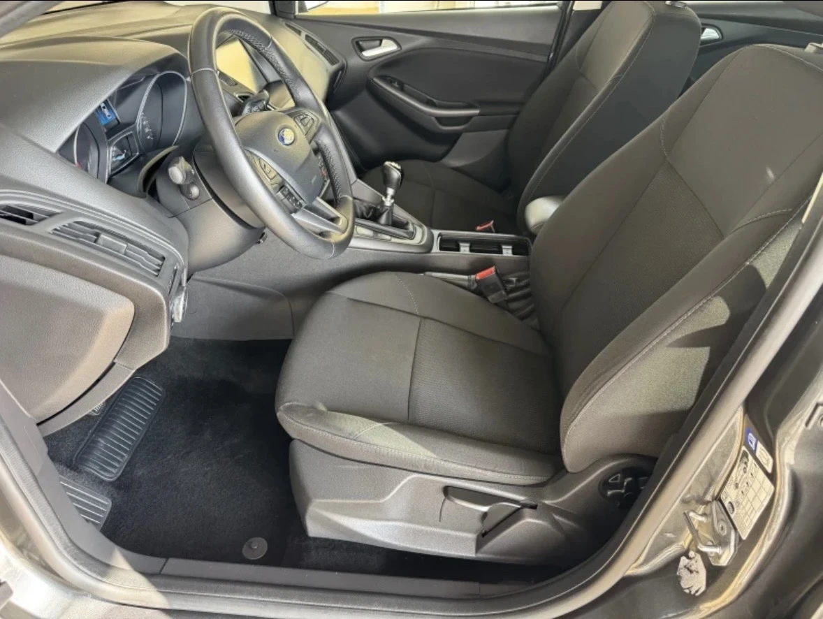 Ford Focus 1.5 TDCi Titanium Business   Facelift 2015* EURO 6, снимка 13 - Автомобили и джипове - 54736969