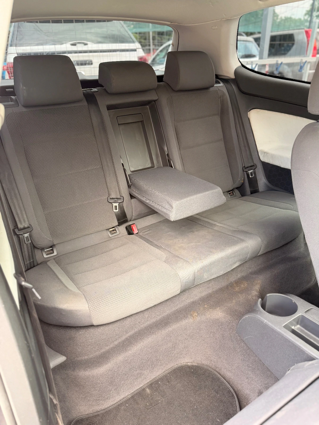VW Golf, снимка 11 - Автомобили и джипове - 54743698