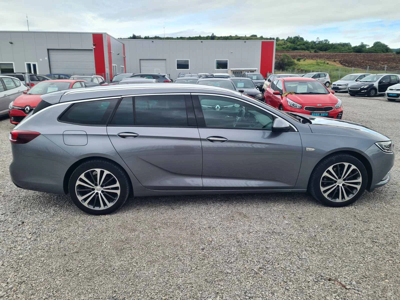 Opel Insignia  Sport Tourer 2.0 diesel 170kc , снимка 12 - Автомобили и джипове - 54908947