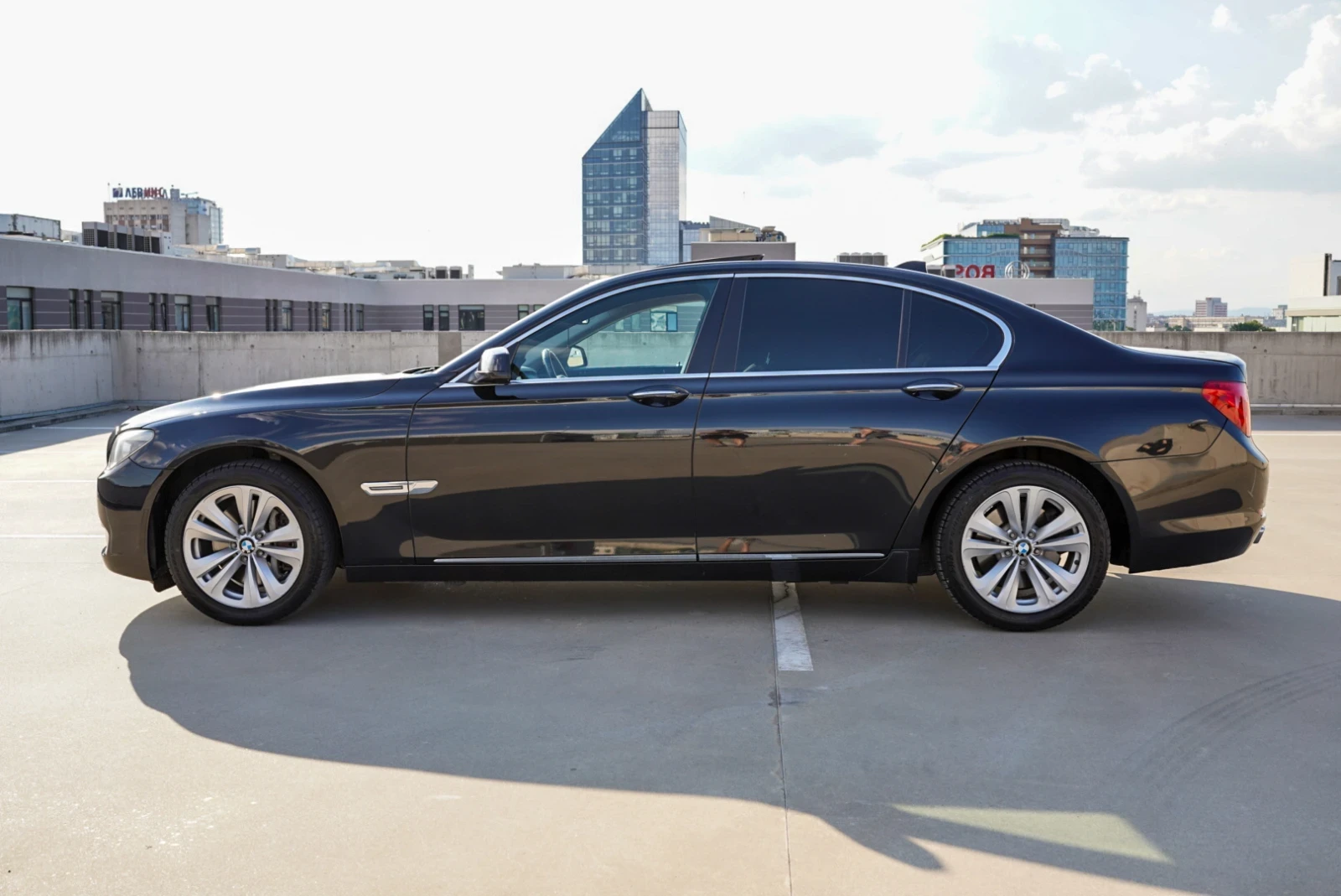 BMW 740 F01, снимка 6 - Автомобили и джипове - 54999650