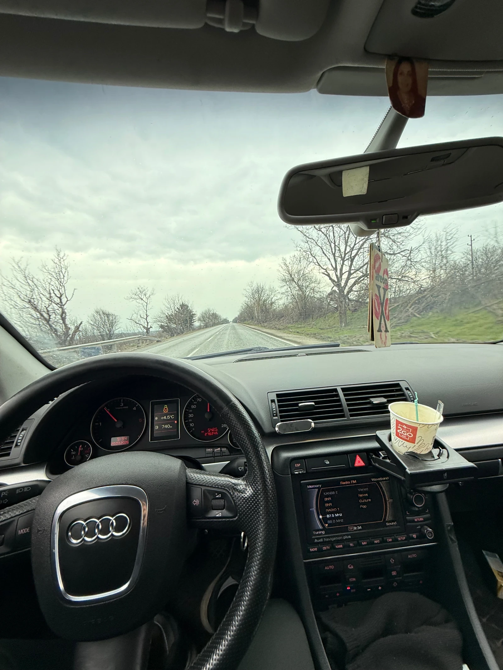 Audi A4 2.0/140 | Mobile.bg � ����������� 9