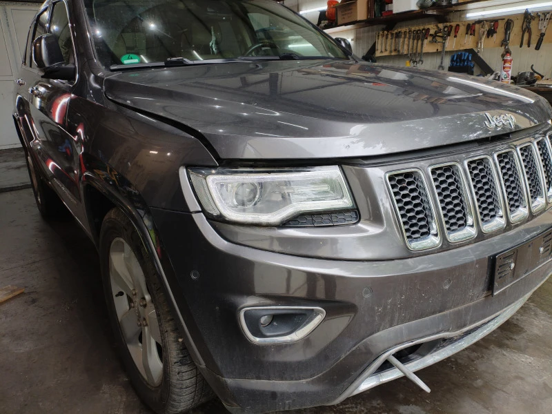 Jeep Grand cherokee Wk 3.0 250 кс, снимка 2 - Автомобили и джипове - 49536946