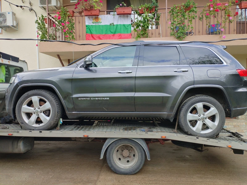 Jeep Grand cherokee Wk 3.0 250 кс, снимка 5 - Автомобили и джипове - 49536946