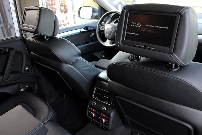Audi Q7 4.2TDI/3xS-LINE/DISTRONIC/KAMERA/PANORAMA/TV/DVD, снимка 14 - Автомобили и джипове - 46273846