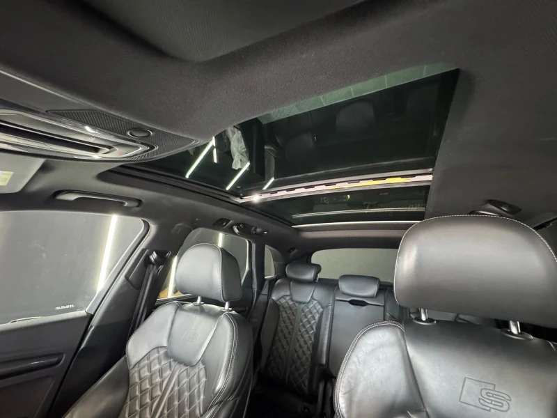 Audi SQ5, снимка 11 - Автомобили и джипове - 52136726
