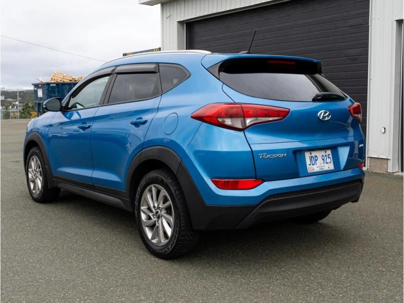 Hyundai Tucson * Awd 2.0l Premium * CARFAX * БЕЗ ПЪРВОНАЧАЛНА ВНО, снимка 4 - Автомобили и джипове - 52932094