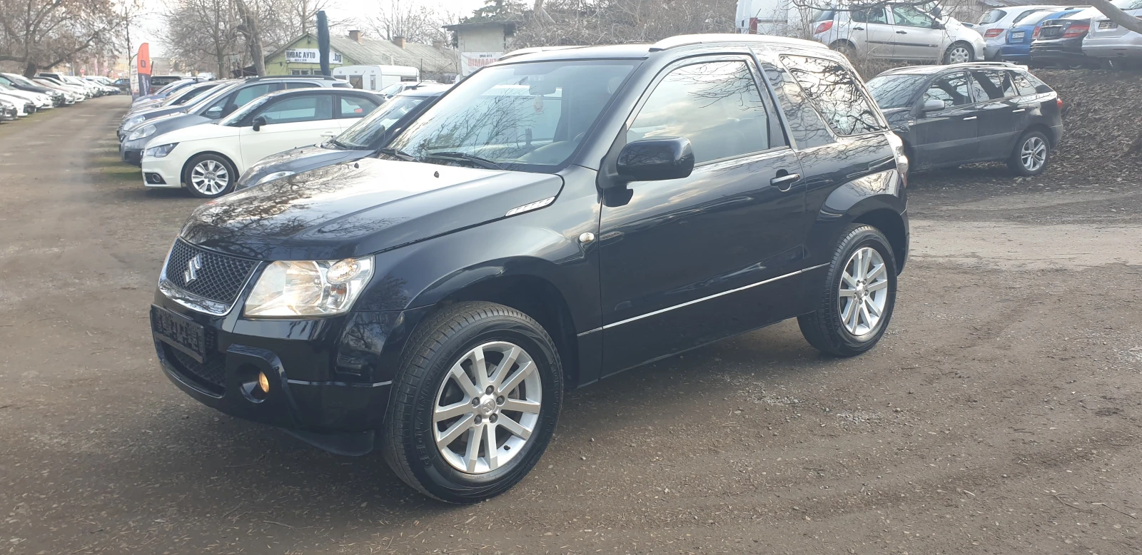 Suzuki Grand vitara 1.6i ГАЗ 139000км 4Х4 КОЖА ПОДГРЕВ КЕ ЛЕС  , снимка 1