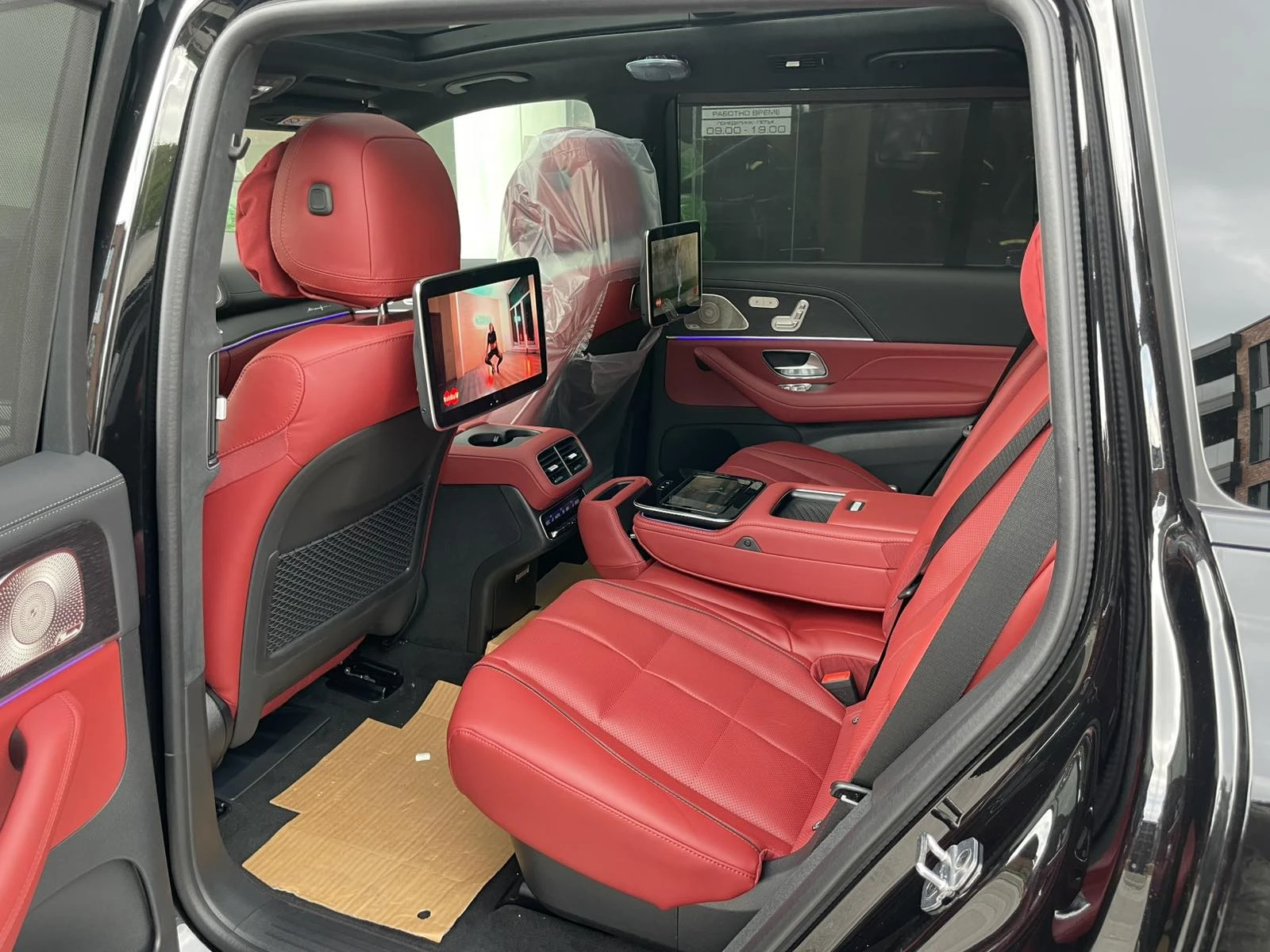 Mercedes-Benz GLS580 4Matic AMG New = MGT Conf= Manufaktur  | Mobile.bg   14