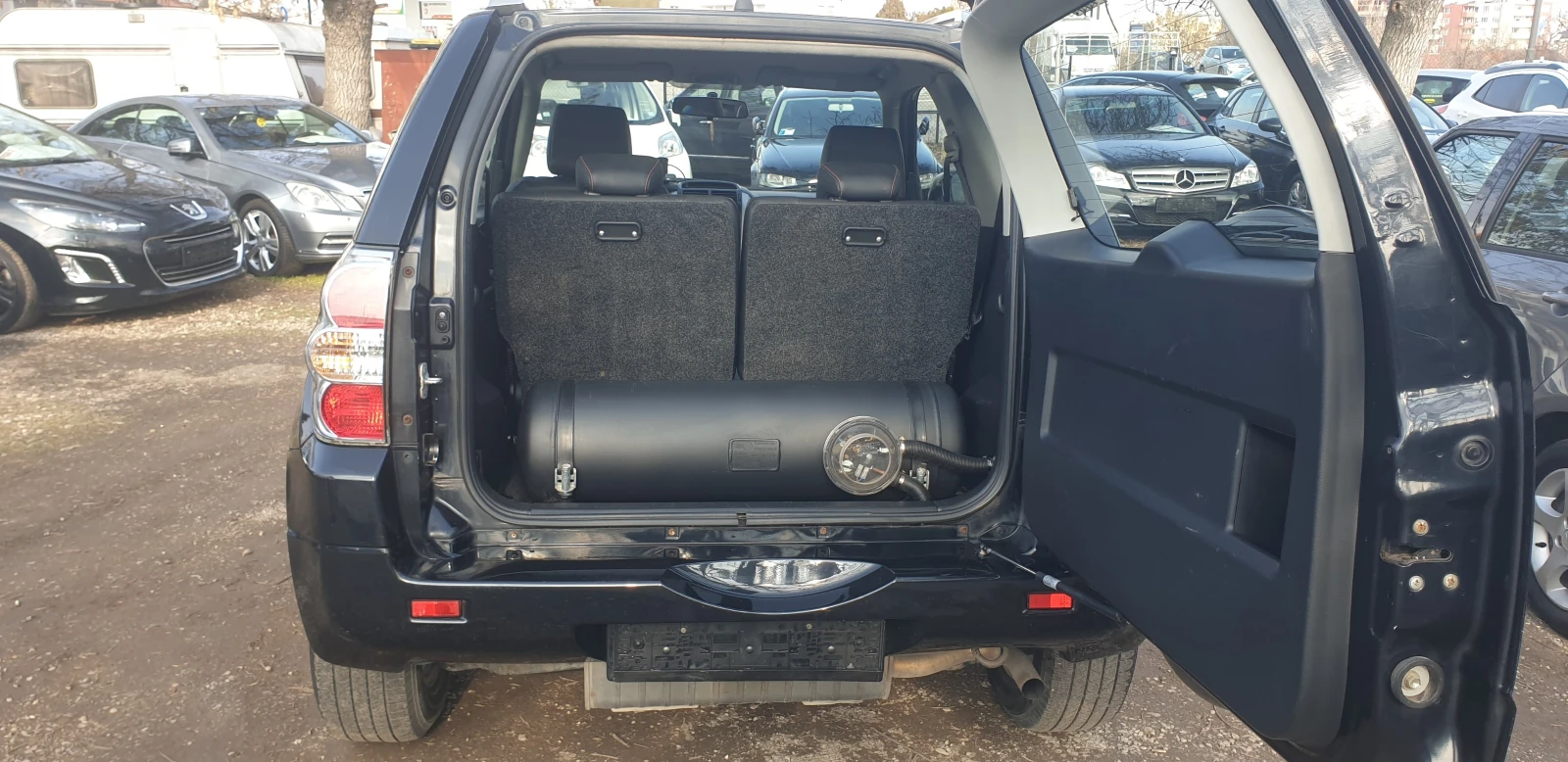 Suzuki Grand vitara 1.6i ГАЗ 139000км 4Х4 КОЖА ПОДГРЕВ КЕ ЛЕС   | Mobile.bg — изображение 14