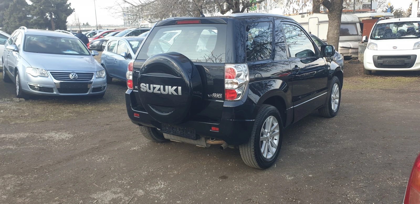 Suzuki Grand vitara 1.6i ГАЗ 139000км 4Х4 ПОДГРЕВ КЕ ЛЕС   - изображение 4