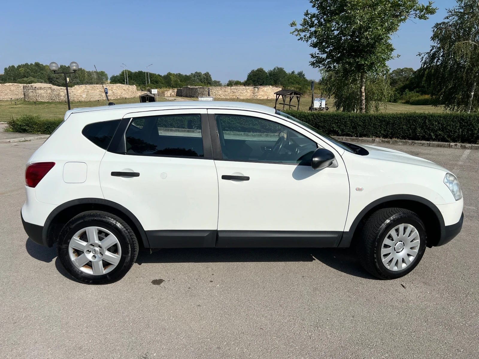 Nissan Qashqai 1.6I - изображение 2