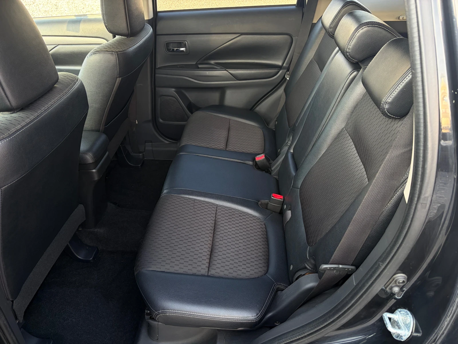 Mitsubishi Outlander 2.2DID-150 k.c. 4WD, ��������� /6+ 1�����/ | Mobile.bg � ����������� 15