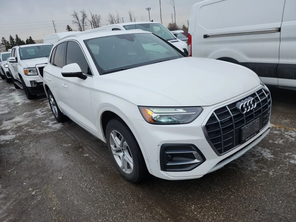 Audi Q5 * Komfort * Quattro * Подгреви * CARFAX *  - изображение 2