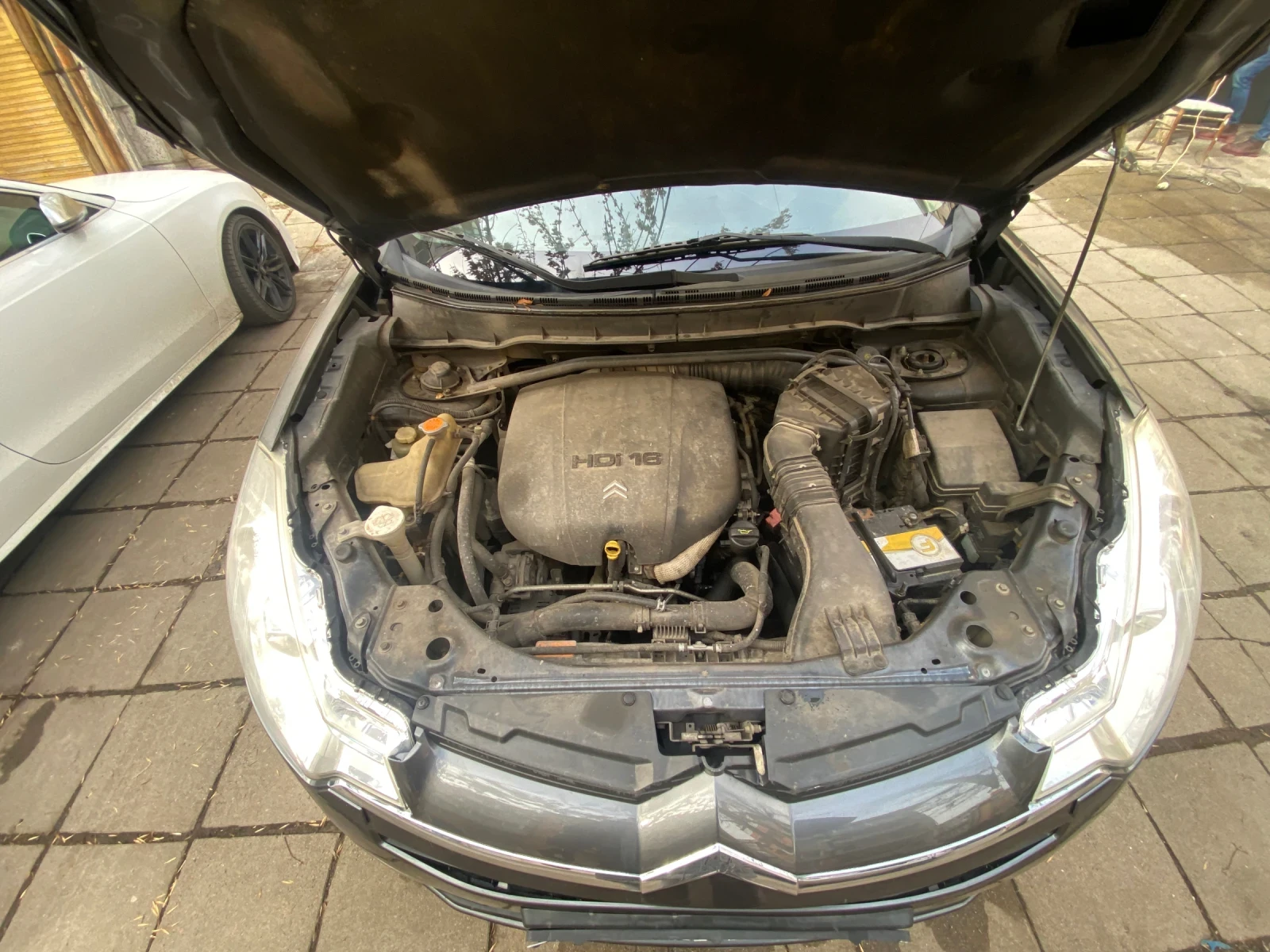 Citroen C-Crosser 2.2 hid, снимка 6 - Автомобили и джипове - 54009228