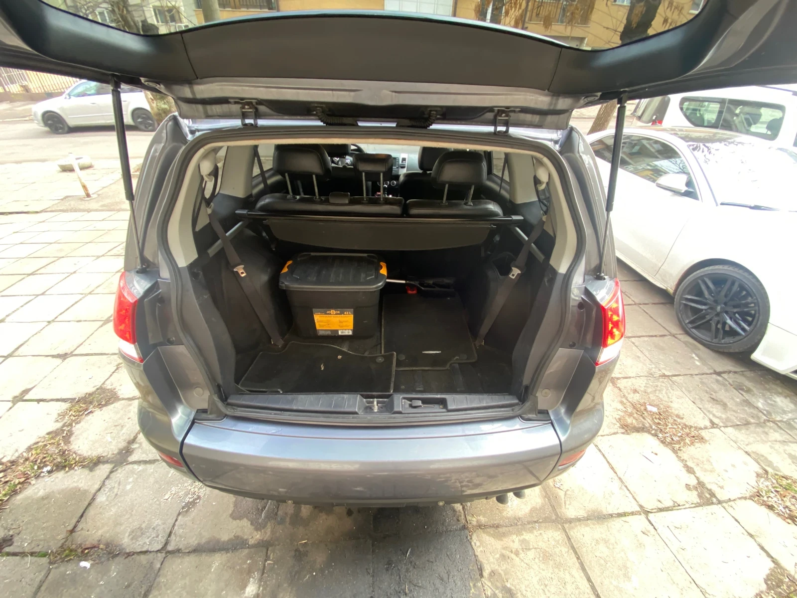 Citroen C-Crosser 2.2 hid, снимка 5 - Автомобили и джипове - 54009228