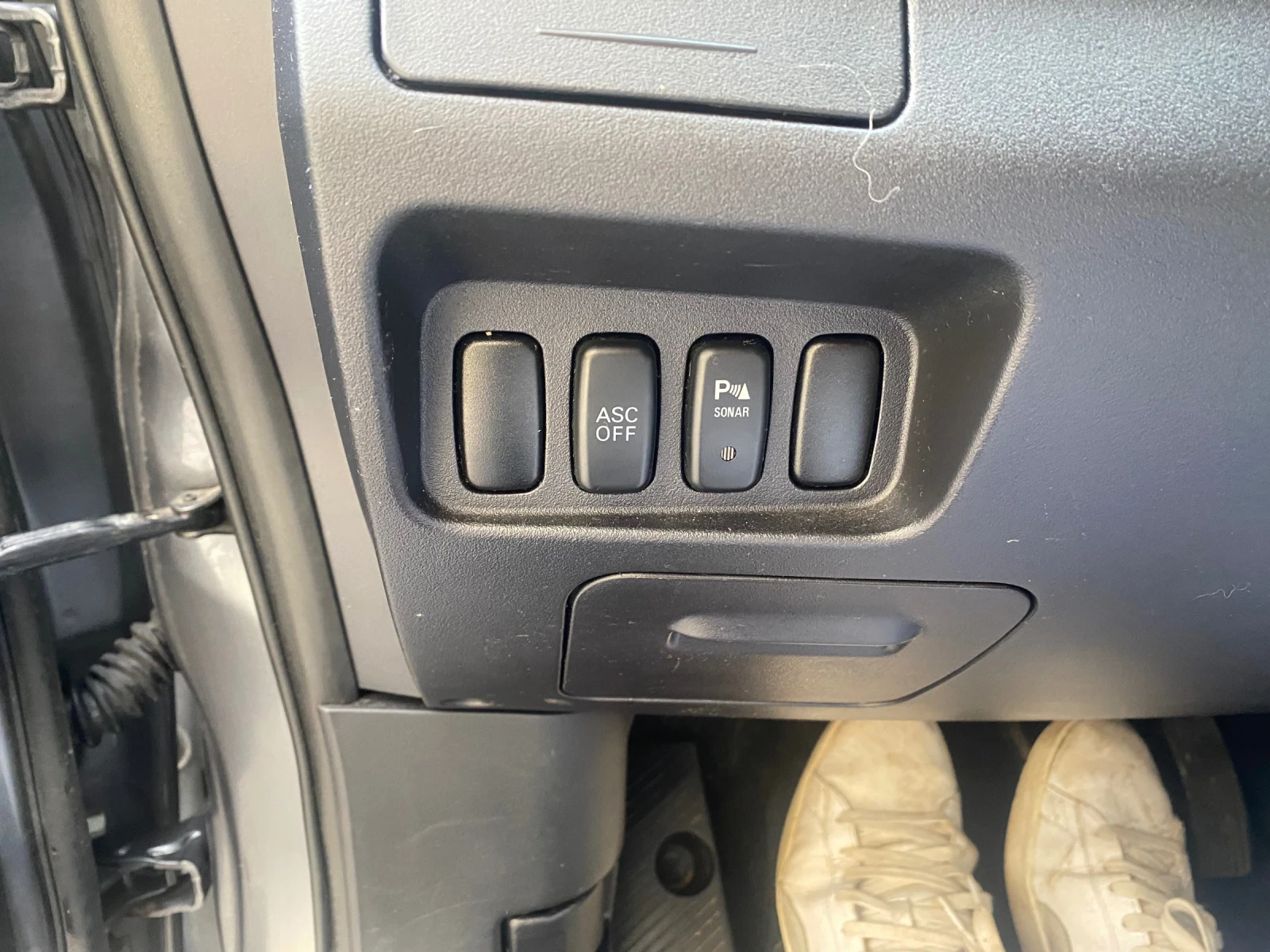 Citroen C-Crosser 2.2 hid, снимка 7 - Автомобили и джипове - 54009228