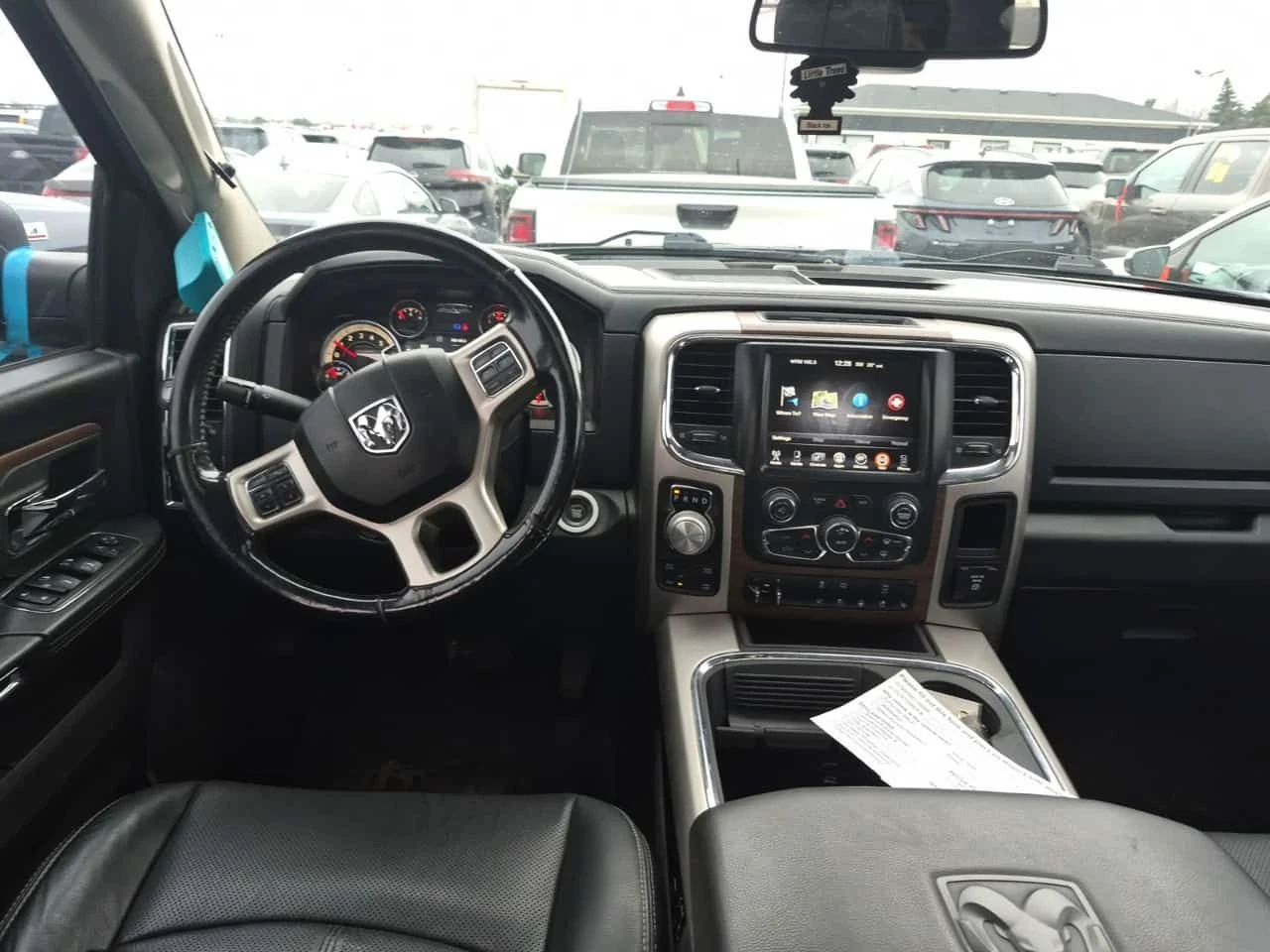 Dodge RAM 1500 * LARAMIE CREW CAB SHORT BED * CARFAX * ЦЕНА ДО БГ, снимка 6 - Автомобили и джипове - 54080231