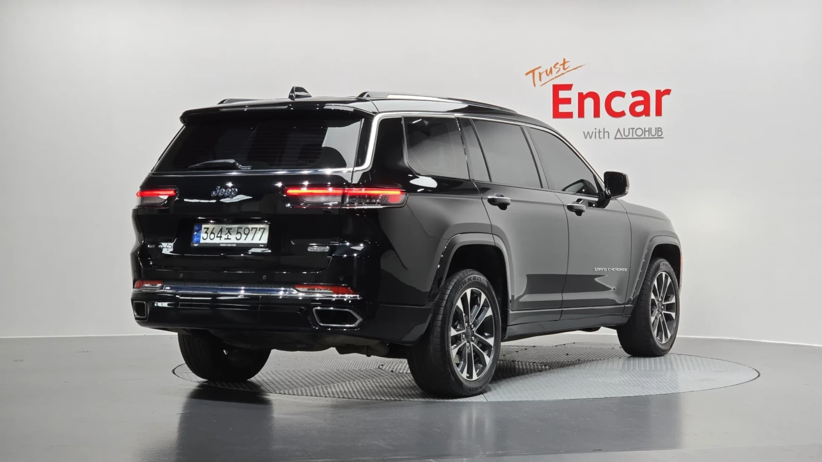 Jeep Grand cherokee 3.6 Overland, снимка 4 - Автомобили и джипове - 54456896