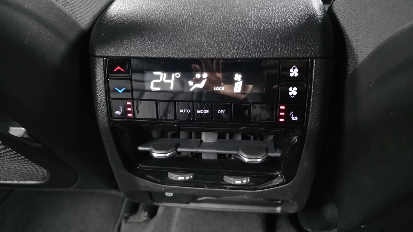 Jeep Grand cherokee 3.6 Overland, снимка 5 - Автомобили и джипове - 54456896