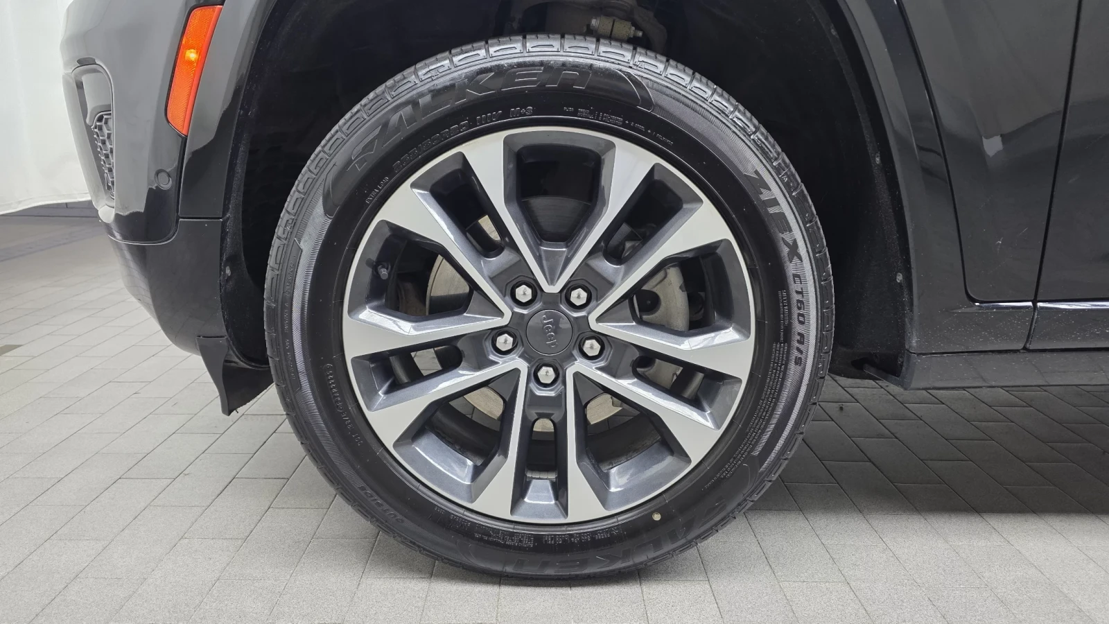 Jeep Grand cherokee 3.6 Overland, снимка 17 - Автомобили и джипове - 54456896