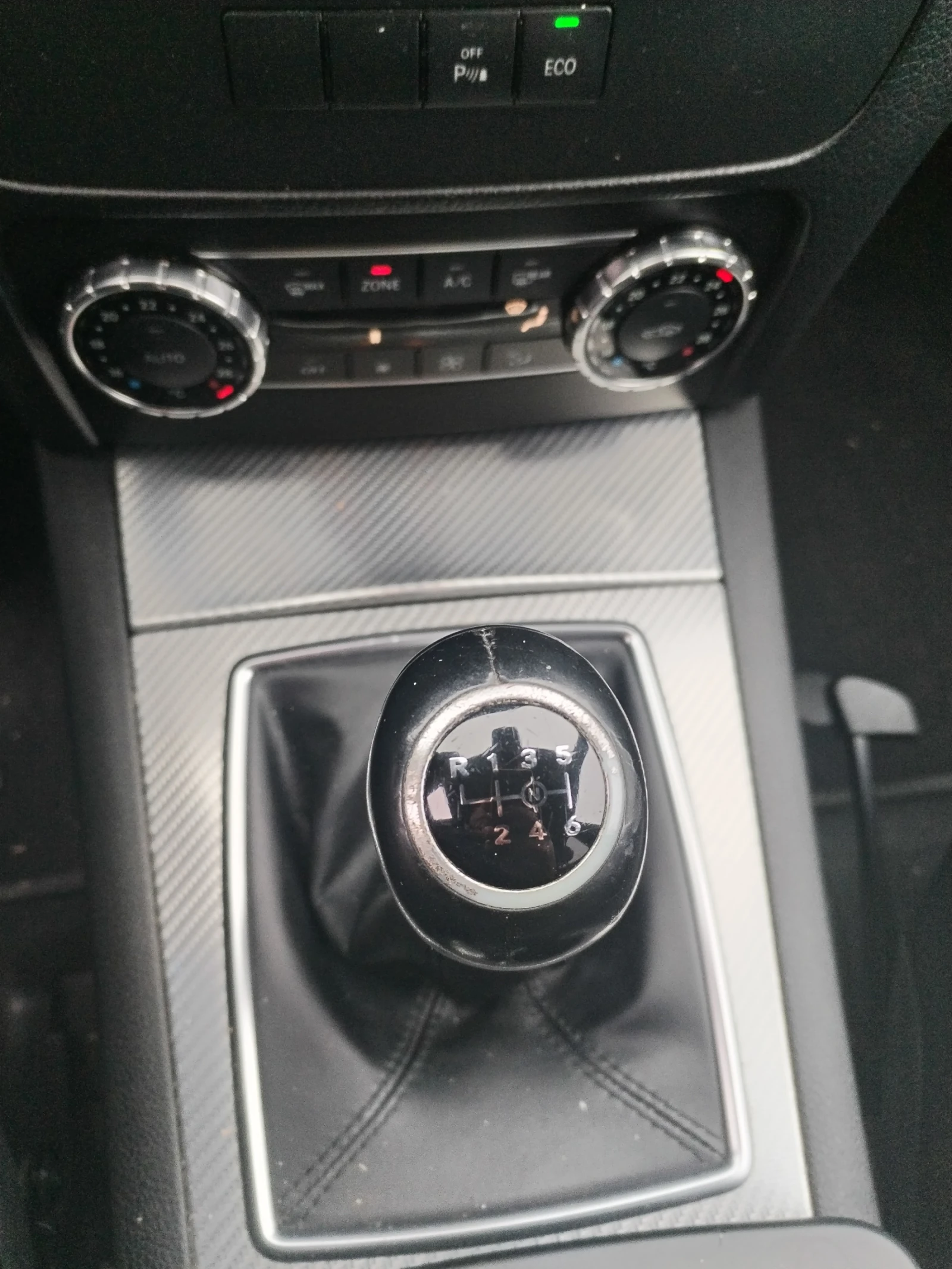 Mercedes-Benz GLK 2.2 CDI/AMG/6 ск, снимка 17 - Автомобили и джипове - 54519454