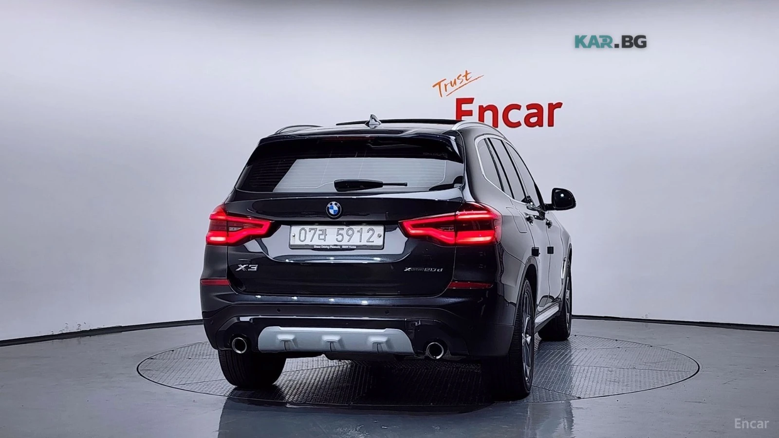 BMW X3 * ПАНО* KEYLESS* Camera* ПОДГРЕВ* , снимка 4 - Автомобили и джипове - 55098748