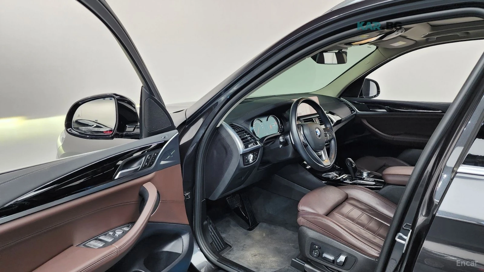 BMW X3 * ПАНО* KEYLESS* Camera* ПОДГРЕВ* , снимка 10 - Автомобили и джипове - 55098748