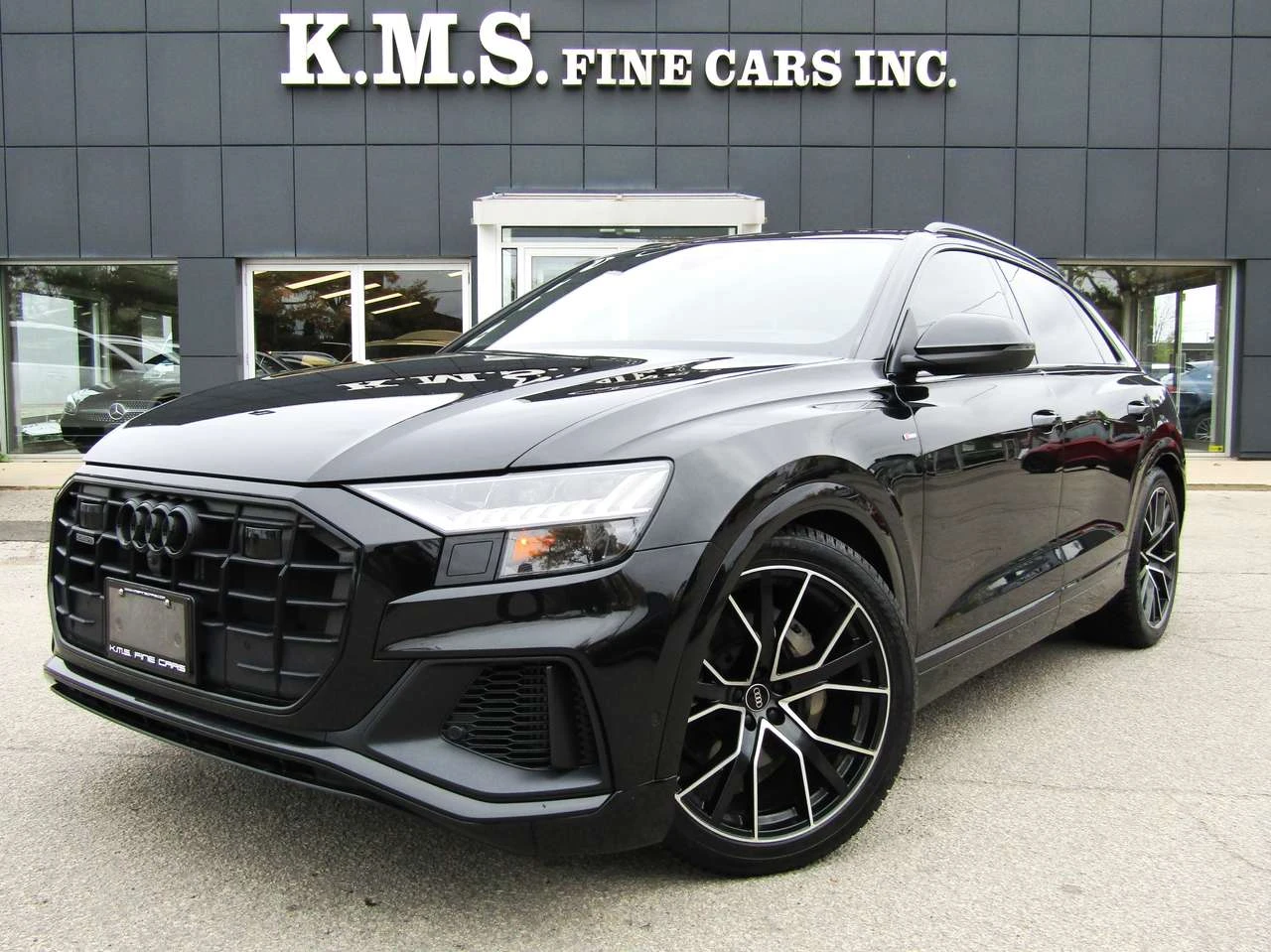 Audi Q8 TECHNIK/ BLACK OPTIC