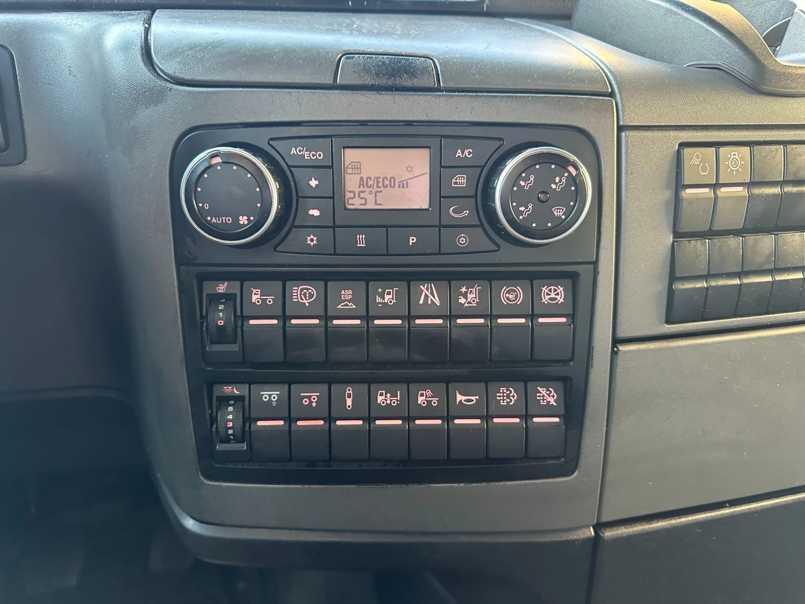 Man Tgx | Mobile.bg   15