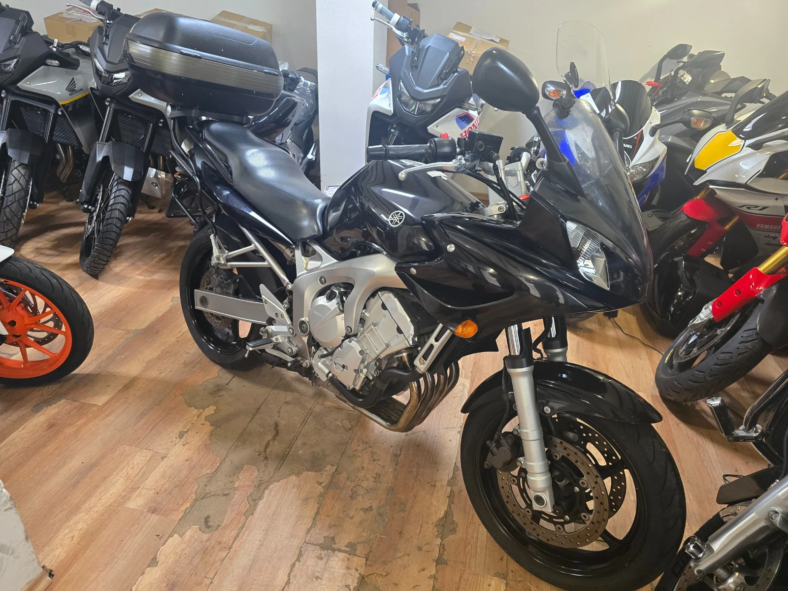 Yamaha Fazer FZ6