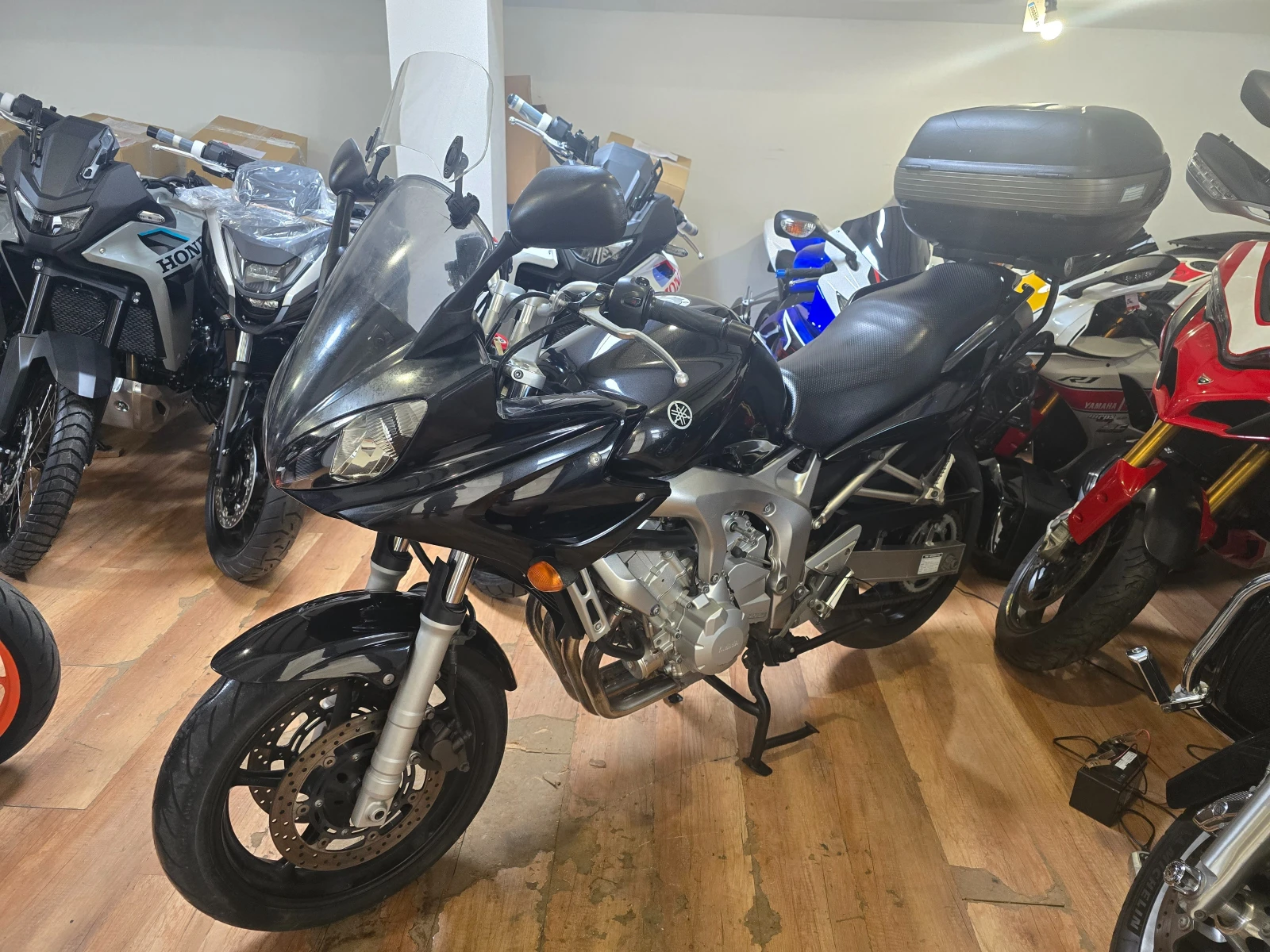 Yamaha Fazer FZ6, снимка 2 - Мотоциклети и мототехника - 54783806