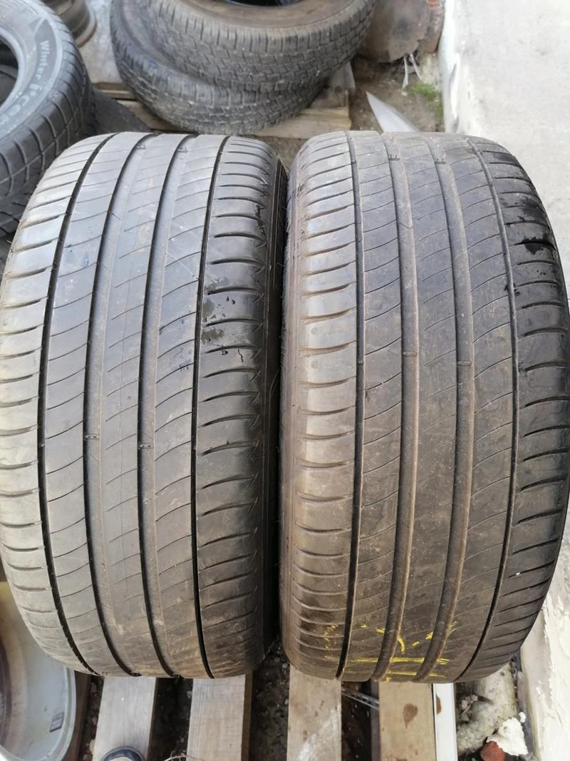 Гуми Летни 245/45R18, снимка 1 - Гуми и джанти - 31528476