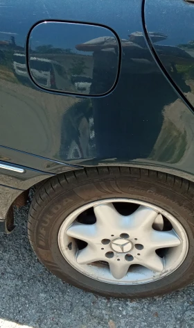 Mercedes-Benz C 200, снимка 6