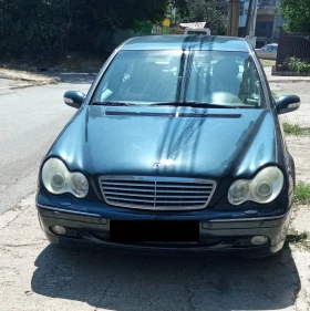 Mercedes-Benz C 200, снимка 2