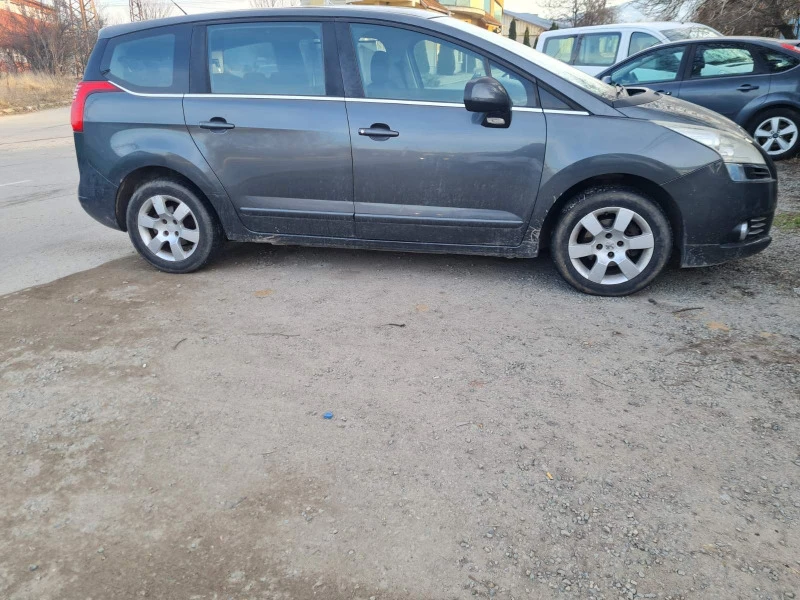 Peugeot 5008 1.6hdi, снимка 2 - Автомобили и джипове - 45949112