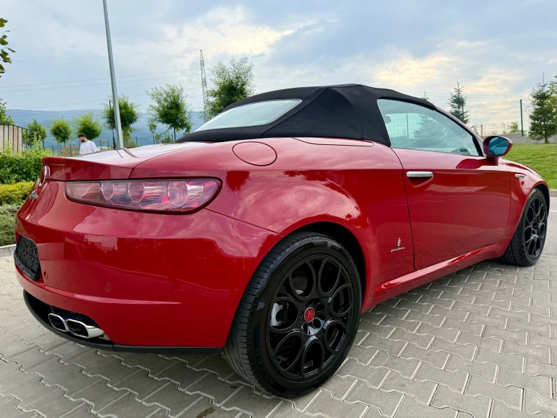 Alfa Romeo Spider 2.2 JTS УНИКАТ !!!, снимка 4 - Автомобили и джипове - 40432038