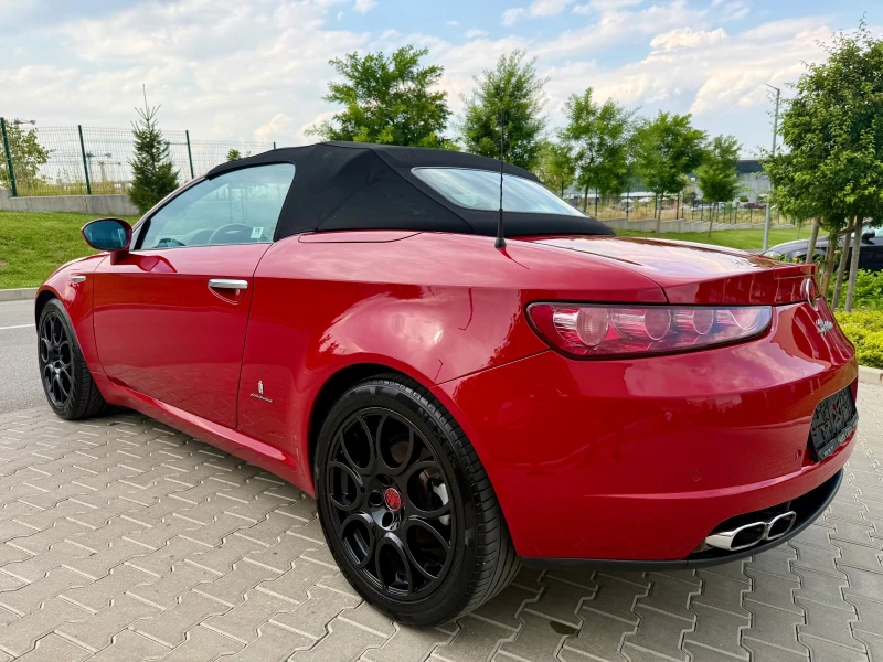 Alfa Romeo Spider 2.2 JTS УНИКАТ !!!, снимка 6 - Автомобили и джипове - 40432038
