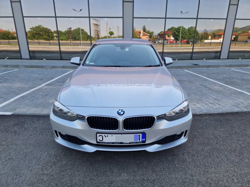 BMW 320, снимка 1 - Автомобили и джипове - 46437564