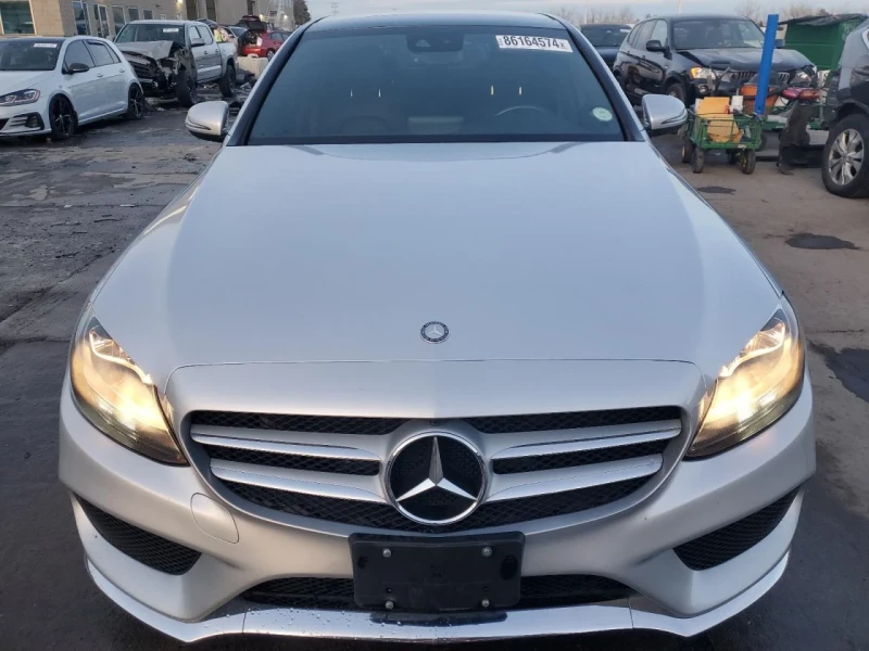 Mercedes-Benz C 300, снимка 5 - Автомобили и джипове - 48748354