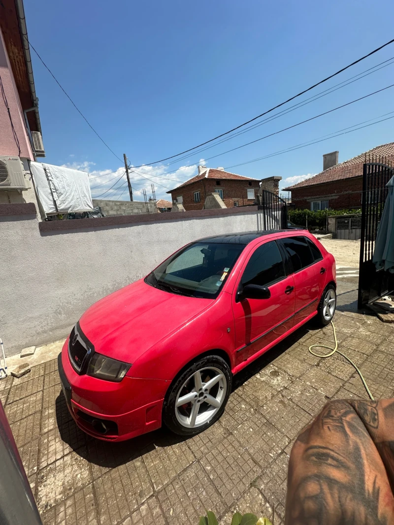 Skoda Fabia, снимка 2 - Автомобили и джипове - 52893201
