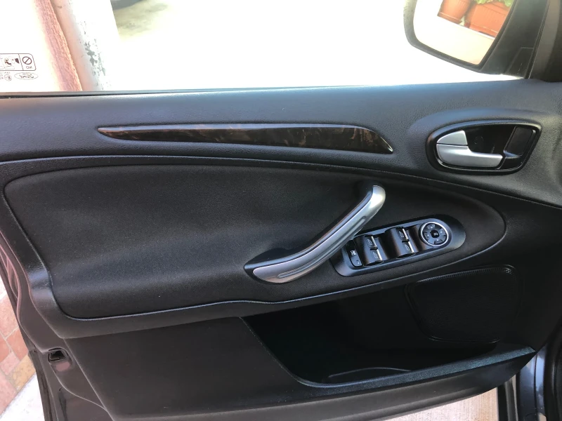 Ford Galaxy Ghia 7 места, снимка 9 - Автомобили и джипове - 51729707