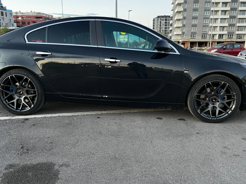 Opel Insignia 2.0 4x4, снимка 3 - Автомобили и джипове - 52515791
