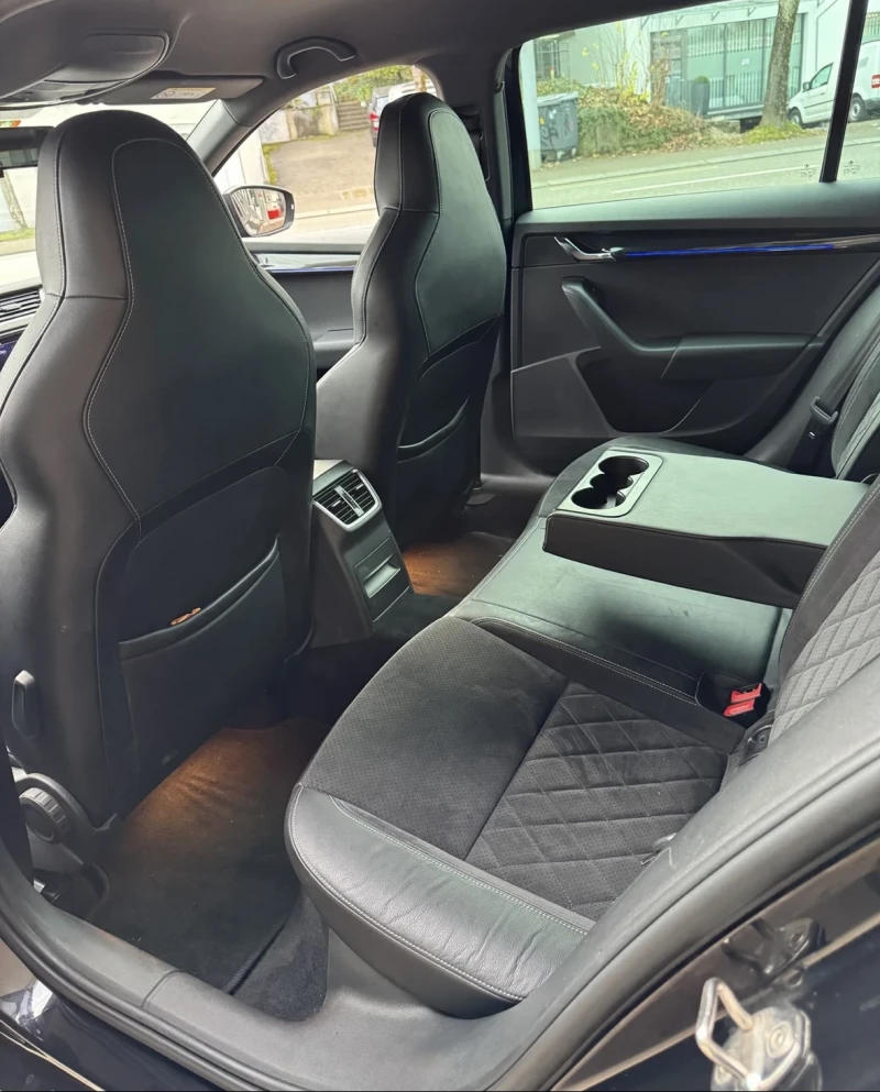 Skoda Octavia 2.0tsi-VRS, снимка 9 - Автомобили и джипове - 52859567
