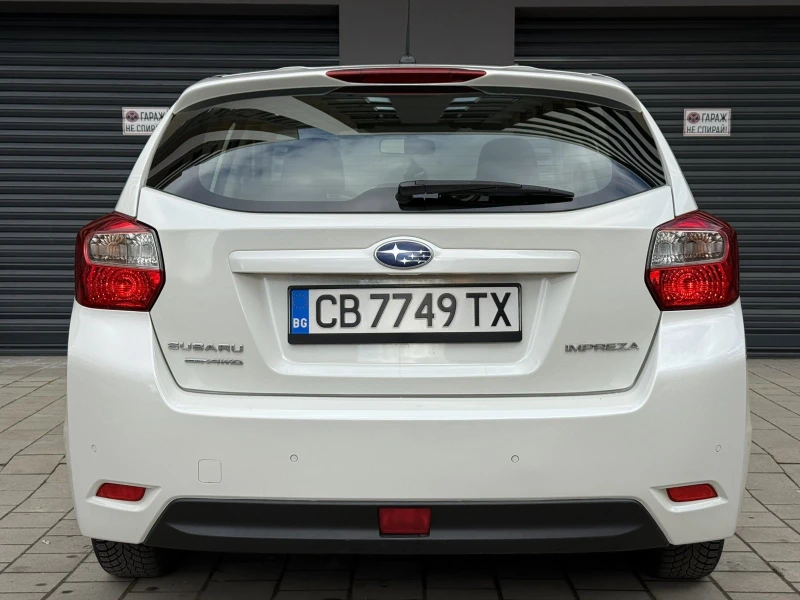 Subaru Impreza 1.6* КАСКО* РЕАЛНИ КМ* ПЕРФЕКТНА, снимка 5 - Автомобили и джипове - 53447303